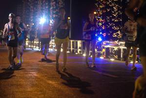 BIB: 40512
                            <button type="button" onclick="openModal(18277980)" class="btn btn-primary btn-sm float-right btn-popup" data-toggle="modal" data-target=".modal-high-quality">
                        <i class="fas fa-shopping-cart"></i> Add to Cart
                    </button>
                                            <button type="button" onclick="isThisMe(18277980, true)" class="btn btn-success btn-sm float-right btn-popup btn-isme hidden" data-toggle="tooltip" data-placement="bottom" title="นี่คือรูปของคุณใช่ไหม คลิกที่นี่เพื่อเอาเข้าอัลบั้ม">
                        <i class="fas fa-plus"></i> Add to album
                    </button>
                    <button type="button" onclick="isThisMe(18277980, false)" class="btn btn-warning btn-sm float-right btn-popup btn-isnotme hidden">
                        <i class="fas fa-ban"></i> Remove from album
                    </button>